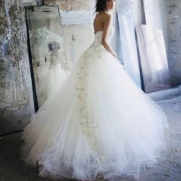 lazaro ball gown
